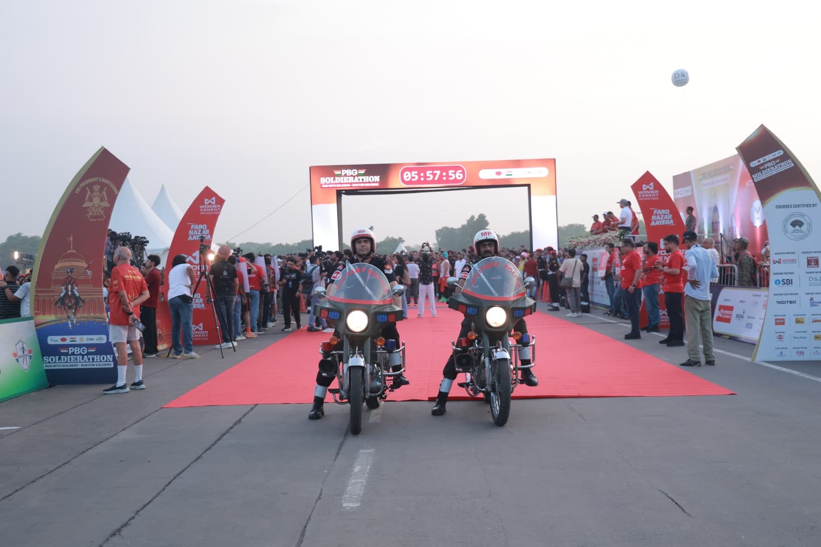 Fitistan Honours India's Oldest Cavalry Regiment with the Inaugural President's Bodyguard Soldierathon in Delhi